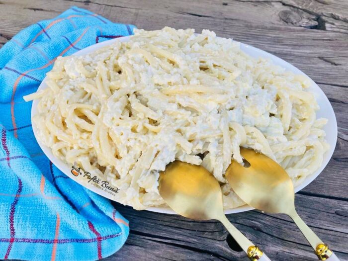 Macaroane cu branza reteta copilariei Macaroane cu branza reteta copilariei