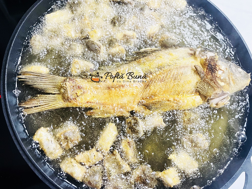 Crap prajit cu malai si faina alba Crap prajit cu malai si faina alba reteta gina bradea 6 - Crap prajit cu malai si faina alba
