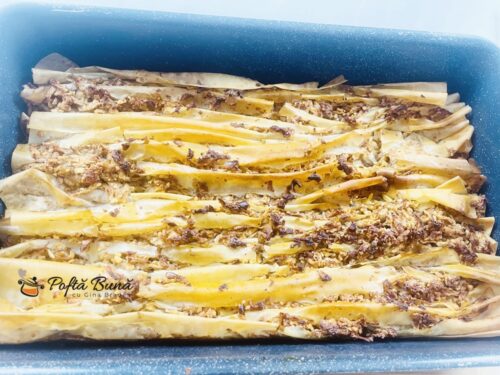 Placinta creata cu mere, nuca si scortisoara Placinta creata cu mere, nuca si scortisoara