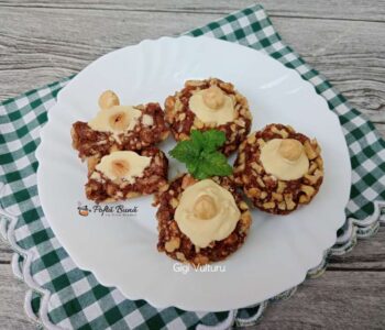 desert din biscuiti nuci ciocolata reteta gina bradea 6 350x300 - Index retete culinare