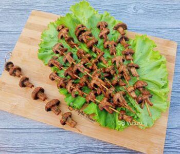 Index retete culinare frigarui ciuperci marinate reteta gina bradea 1 350x300 - Index retete culinare