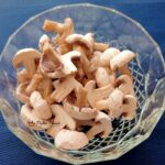 frigarui ciuperci marinate reteta gina bradea 4 150x150 - Frigarui din ciuperci marinate