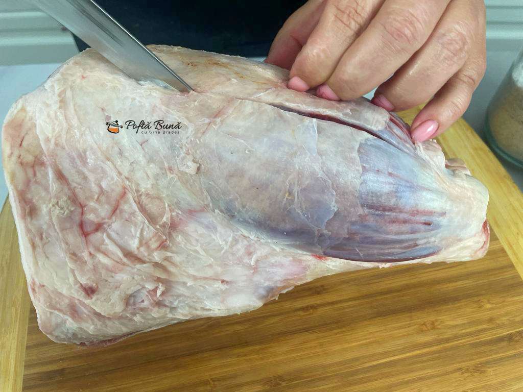 Rasol de vitel la cuptor rasol de vitel la cuptor reteta gina bradea 2 - Rasol de vitel la cuptor