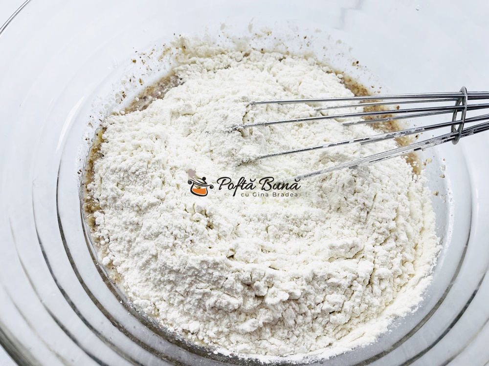 Prajitura cu aluat fraged, gem si nuca Prajitura cu aluat fraged gem si nuca reteta de post gina bradea 2 - Prajitura cu aluat fraged, gem si nuca