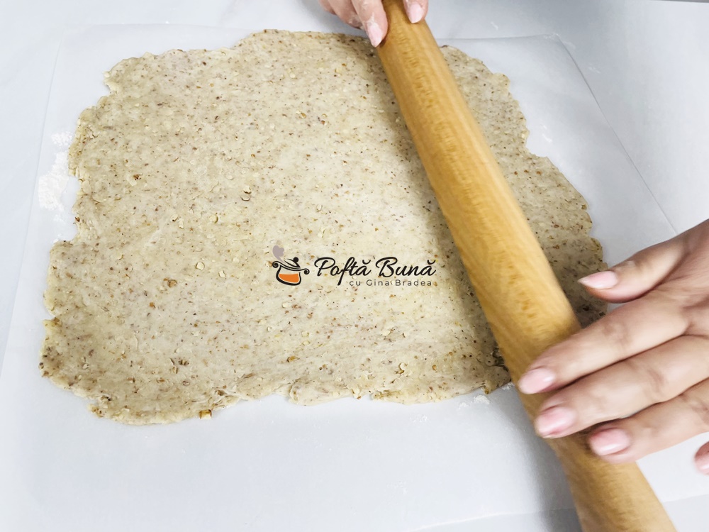 Prajitura cu aluat fraged, gem si nuca Prajitura cu aluat fraged gem si nuca reteta de post gina bradea 4 - Prajitura cu aluat fraged, gem si nuca