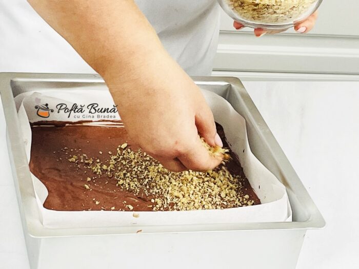 Prajitura semiluna cu ciocolata Prajitura semiluna cu ciocolata