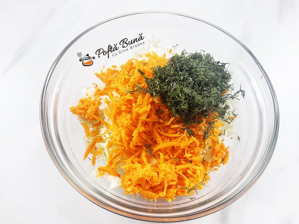 Salata coleslaw Salata coleslaw de varza cu iaurt maioneza morcov vinegreta reteta originala gina bradea 3 - Salata coleslaw