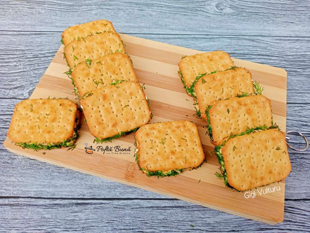 Aperitiv din biscuiti sarati Aperitiv din biscuiti sarati