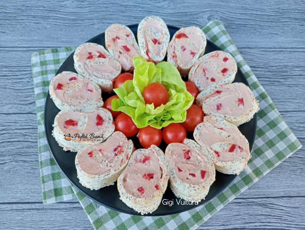 rulada aperitiv albusuri reteta gina bradea 1 - Rulada aperitiv din albusuri