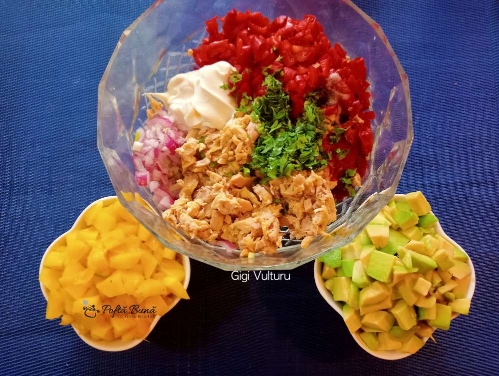 Salata de pui cu avocado si mango salata de pui cu avocado si mango reteta gina bradea 4 - Salata de pui cu avocado si mango