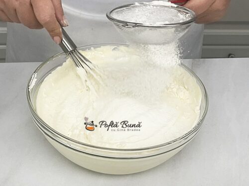 Prajitura cu iaurt - prajitura 7 pahare Prajitura cu lamaie 7 pahare reteta mamei gina bradea 5 500x375 - Prajitura cu iaurt - prajitura 7 pahare