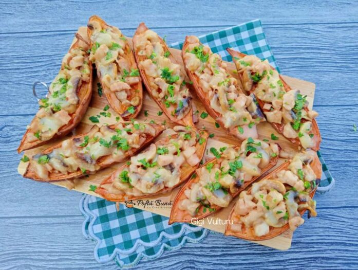 Budinca din cartofi dulci cartofi dulci gratinati cu ciuperci mozzarella gina bradea 2 697x525 - Budinca din cartofi dulci