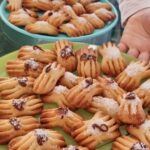 flores radu 150x150 - Fursecuri fundite modelate cu furculita