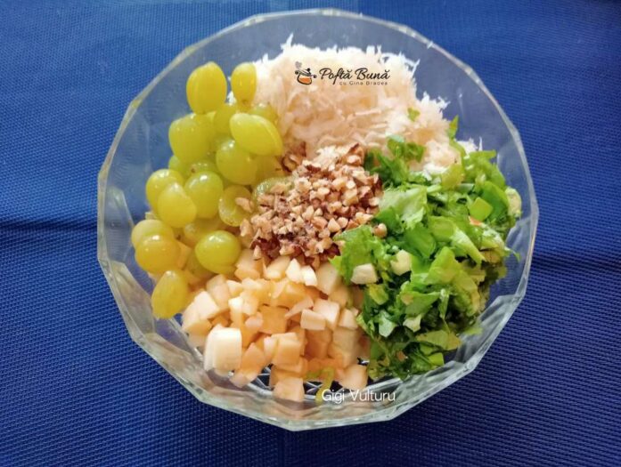 Salata Waldorf salata waldorf reteta simpla gina bradea 4 697x525 - Salata Waldorf