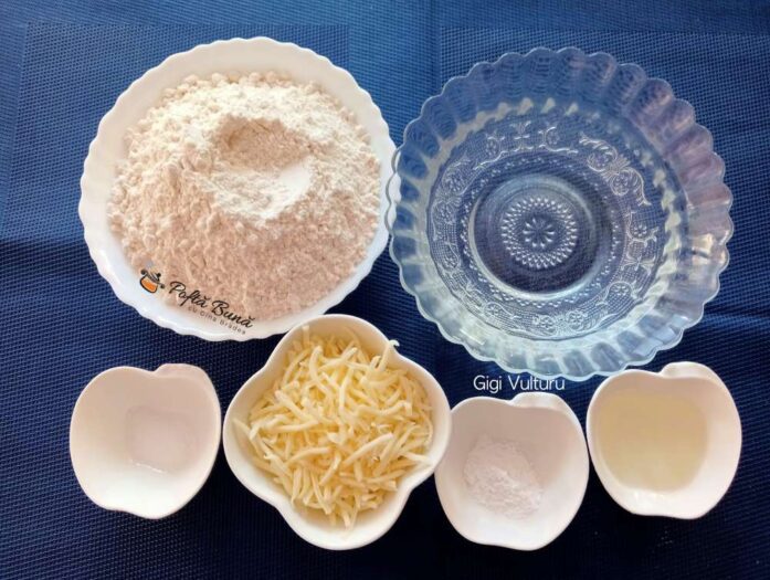 Turtite din aluat oparit cu mozzarella turtite aluat oparit mozzarella gina bradea 7 697x525 - Turtite din aluat oparit cu mozzarella