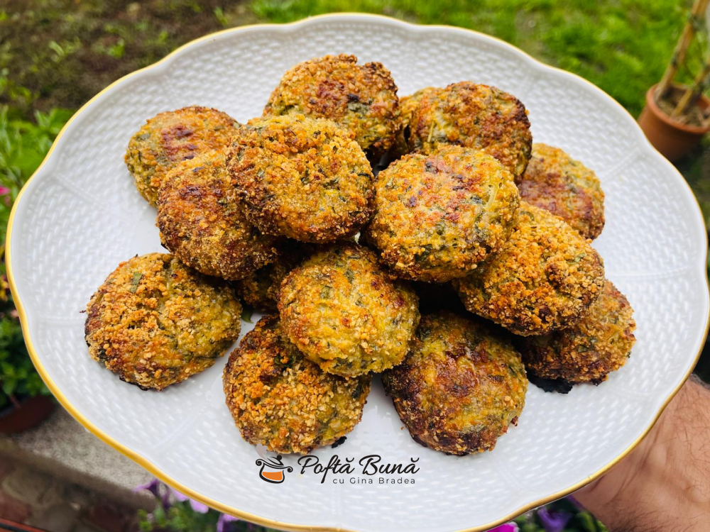 Chiftele economice din carne cu legume Chiftele economice din carne cu legume