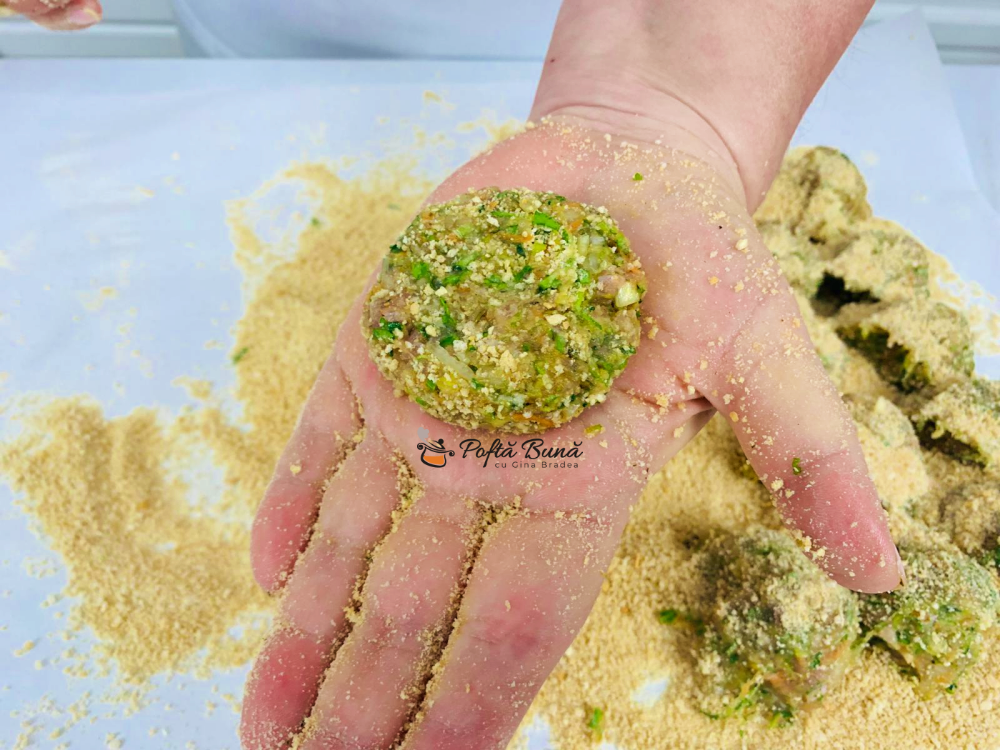 Chiftele economice din carne cu legume chiftele economice carne cu legume reteta gina bradea 3 - Chiftele economice din carne cu legume