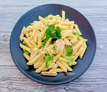 paste piept pui broccoli smantana reteta gina bradea 2 350x300 - Index retete culinare