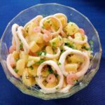 Salata de cartofi cu inele de calamar si creveti salata cu fructe de mare si cartofi gina bradea 3 150x150 - Salata de cartofi cu inele de calamar si creveti
