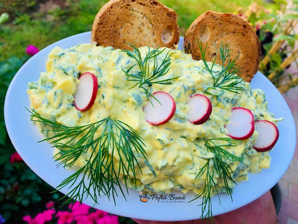 Salata de oua cu ceapa si marar