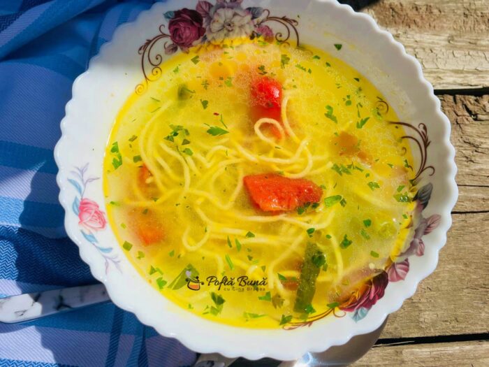 Cate feluri de mancare putem pregati dintr-un pui? Cate feluri de mancare putem pregati dintr-un pui?