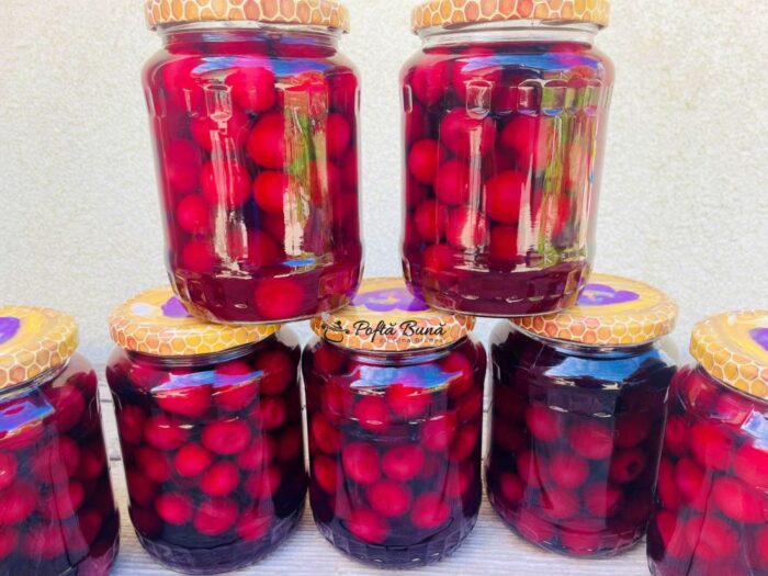 Dulceata de cirese amare compot de cirese reteta gina bradea 1 700x525 - Dulceata de cirese amare