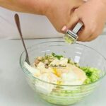 salata de pui castraveti iaurt reteta gina bradea 4 150x150 - Salata de pui cu castraveti si iaurt