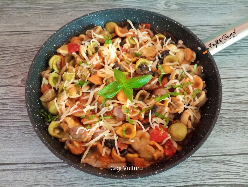 Orecchiette cu rosii si busuioc orecchiette rosii busuioc reteta gina bradea - Orecchiette cu rosii si busuioc