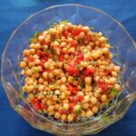 Salata de naut cu ardei si vinete salata de naut cu ardei si vinete 3 150x150 - Salata de naut cu ardei si vinete