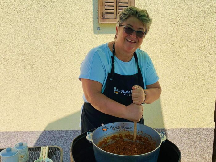 Zacusca de vinete cu mere si morcovi Zacusca de vinete cu mere si morcovi