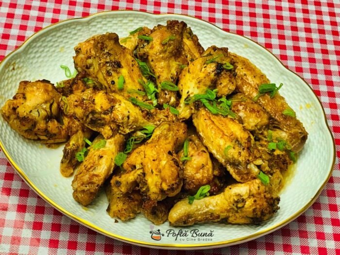 Aripioare de pui marinate in bere Aripioare de pui marinate in bere