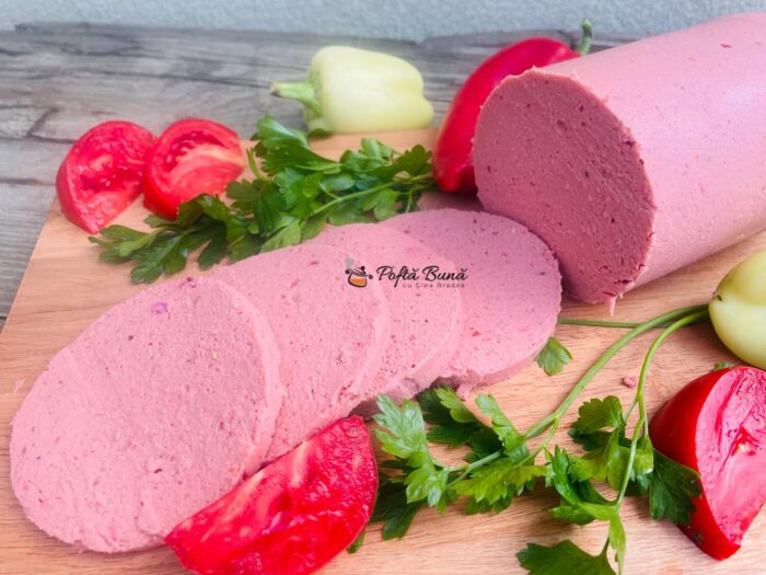 Rulouri de pui cu legume si prosciutto parizer pui reteta parizer pasare de casa reteta gina bradea 1 700x525 - Rulouri de pui cu legume si prosciutto