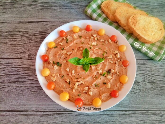 Pasta de naut cu vinete si ceapa