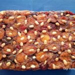 prajitura rasturnata prune reteta gina bradea 4 150x150 - Prajitura rasturnata cu prune si frisca