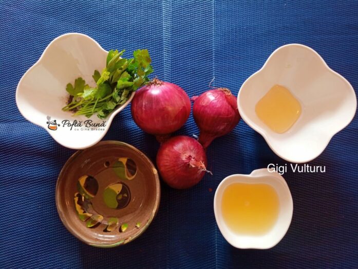 Salata de ceapa rosie