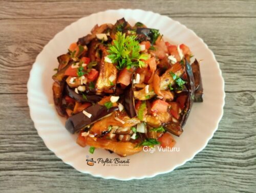 salata vinete usturoi rosii reteta gina bradea 2 500x377 - Salata de vinete cu naut si ardei copti