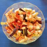 salata vinete usturoi rosii reteta gina bradea 4 150x150 - Salata de vinete cu usturoi si rosii