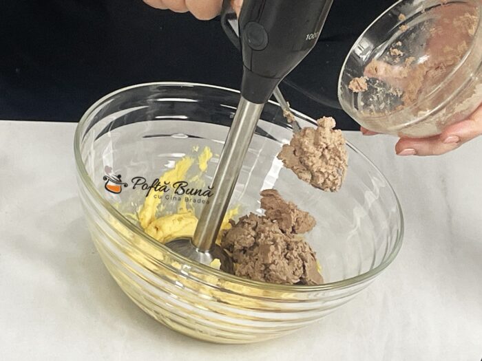 Oua umplute cu pate de ficat maioneza gina bradea 5 700x525 - Oua umplute cu pate de ficat