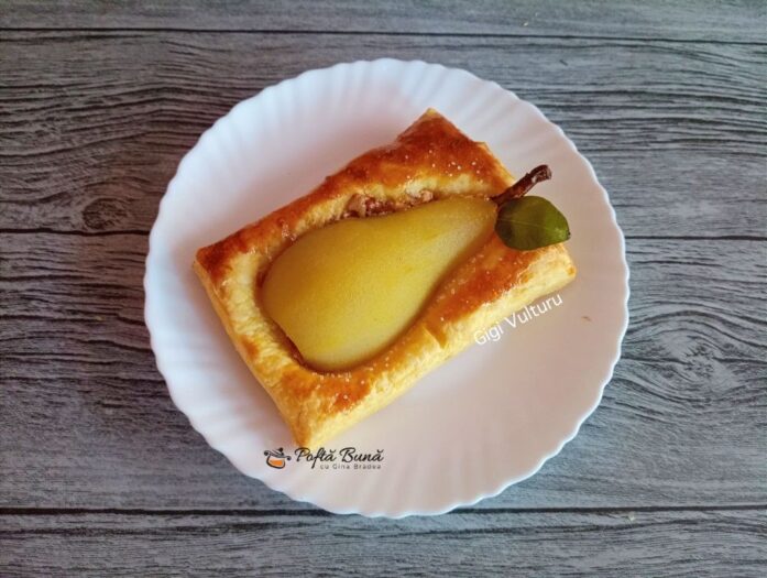 Sfecla rosie cu gorgonzola si nuci foietaj pere umplute reteta gina bradea 4 697x525 - Sfecla rosie cu gorgonzola si nuci