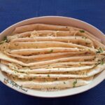 lipii oua salam mozzarella cuptor reteta gina bradea 3 150x150 - Lipii cu oua, salam si mozzarella la cuptor