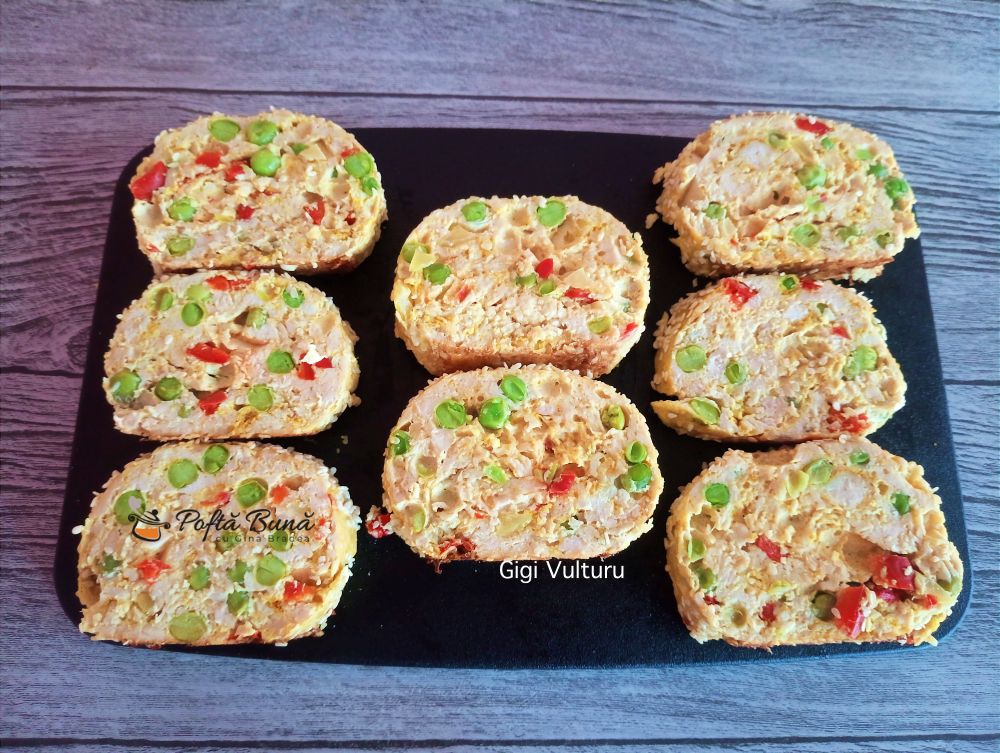 Rulada din piept de pui si legume Rulada din piept de pui si legume