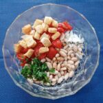 salata fasole rosii cherry crutoane reteta gina bradea 4 150x150 - Salata de fasole boabe cu rosii cherry si crutoane