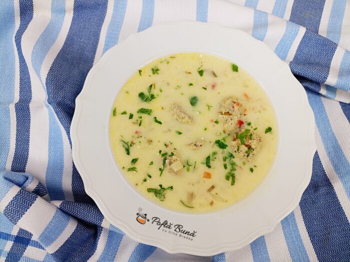 Ciorba de perisoare cu smantana