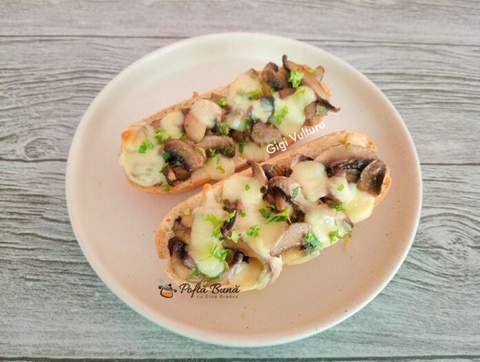 Hot dog la air fryer mini baghete ciuperci cascaval reteta gina bradea 2 697x525 - Hot dog la air fryer