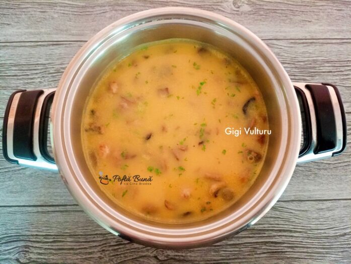 Supa de cartofi cu ciuperci Supa de cartofi cu ciuperci