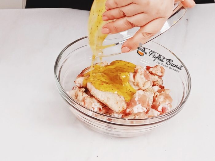 Aripioare de pui pane la cuptor sau la air fryer reteta gina bradea 5 700x525 - Aripioare de pui pane la cuptor