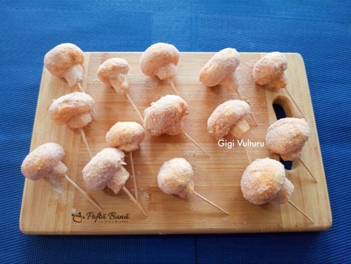 ciuperci pane reteta gina bradea 2 697x525 - Ciuperci pane