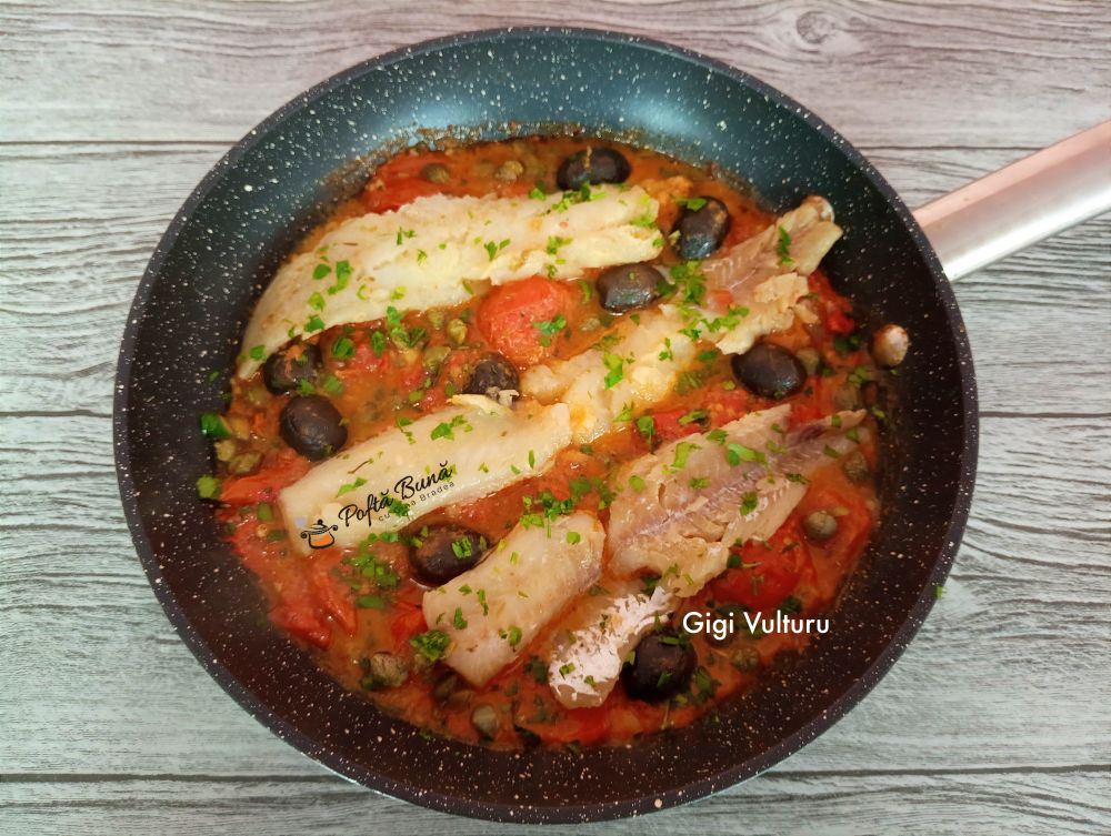 File de peste cu rosii cherry, masline si capere