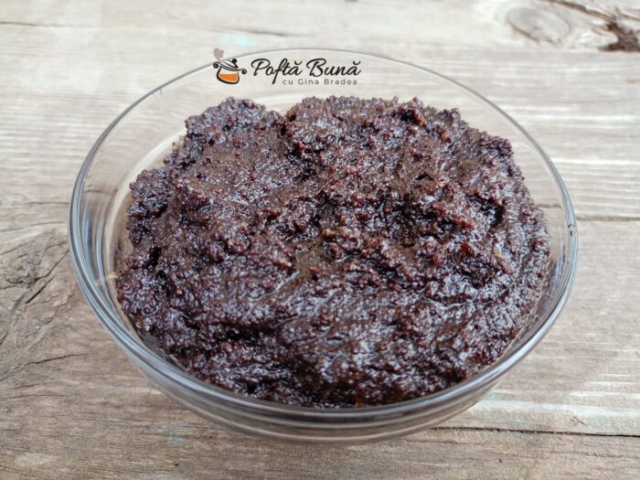 Crema de mac pentru cozonac sau prajituri Crema de mac pentru cozonac sau prajituri