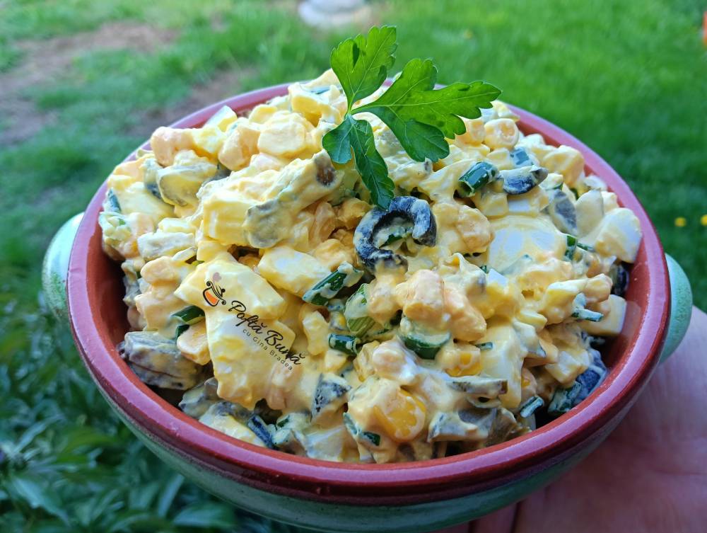 salata de oua cu castraveti murati si ceapa reteta gina bradea 5